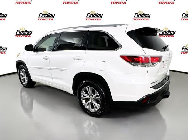 used 2015 Toyota Highlander car, priced at $17,988