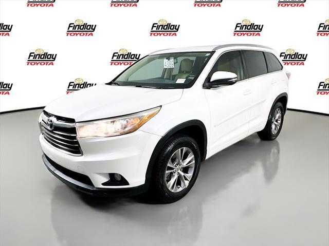 used 2015 Toyota Highlander car, priced at $17,988