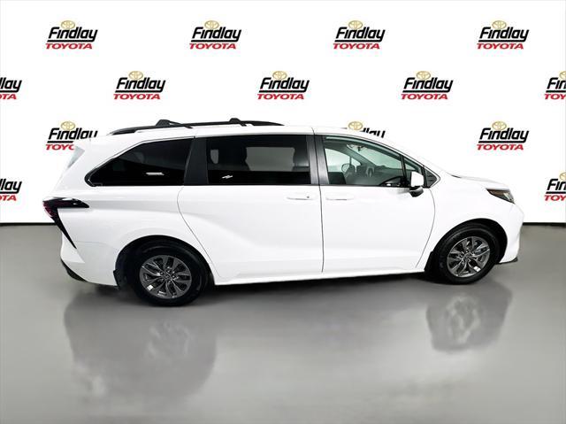 used 2023 Toyota Sienna car, priced at $37,088