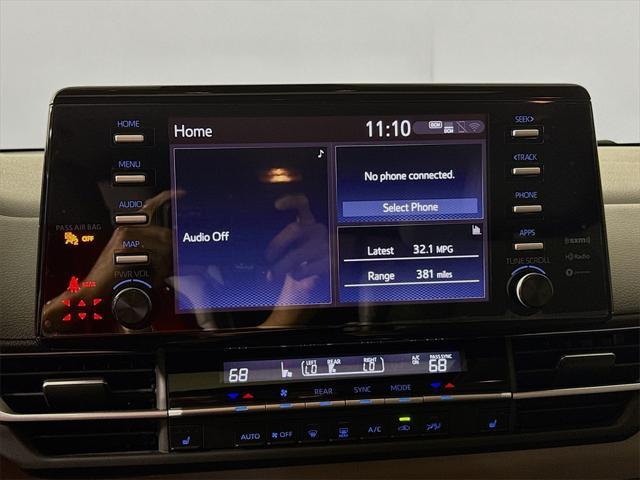 used 2022 Toyota Sienna car, priced at $39,988