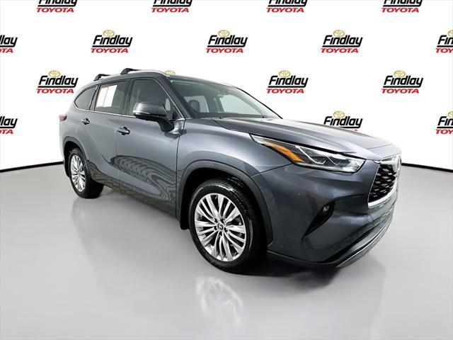 used 2024 Toyota Highlander car, priced at $47,988