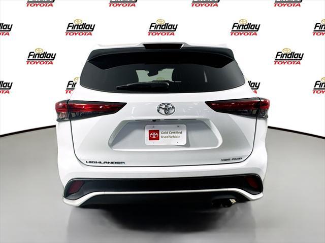 used 2022 Toyota Highlander car, priced at $38,988