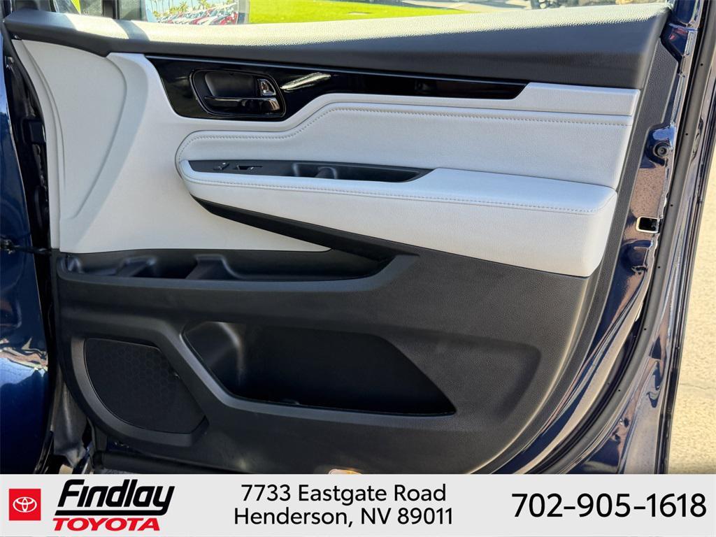 used 2023 Honda Odyssey car, priced at $38,588