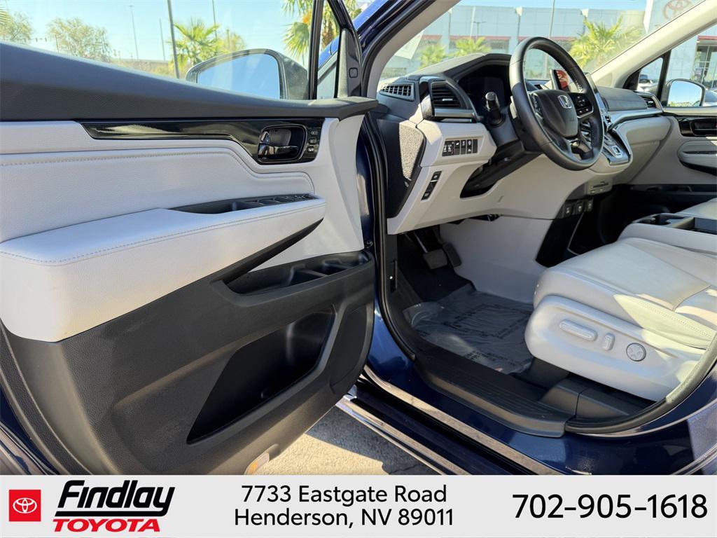 used 2023 Honda Odyssey car, priced at $38,588