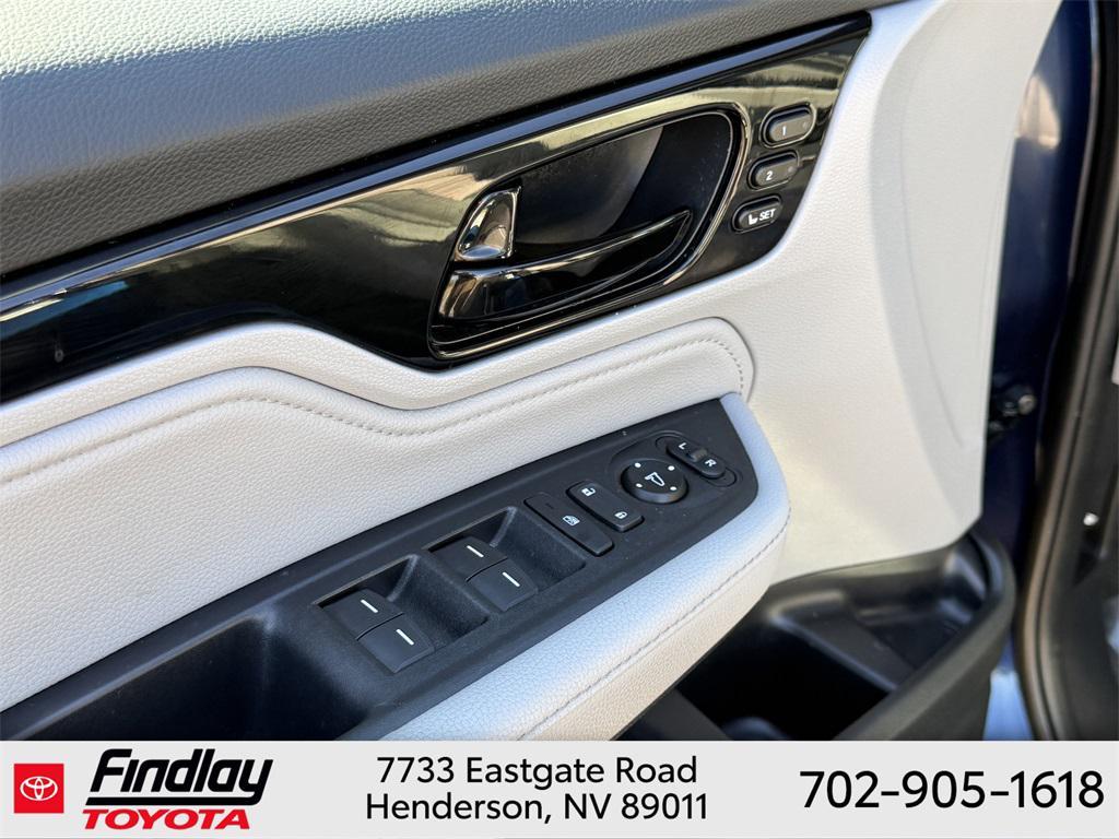 used 2023 Honda Odyssey car, priced at $38,588