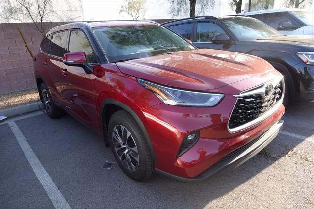 used 2021 Toyota Highlander car, priced at $36,988