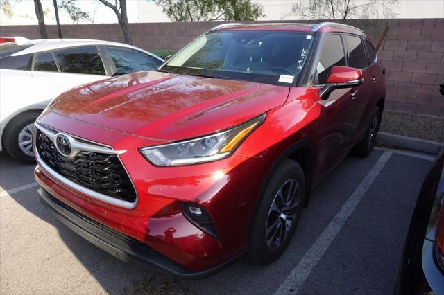 used 2021 Toyota Highlander car, priced at $36,988