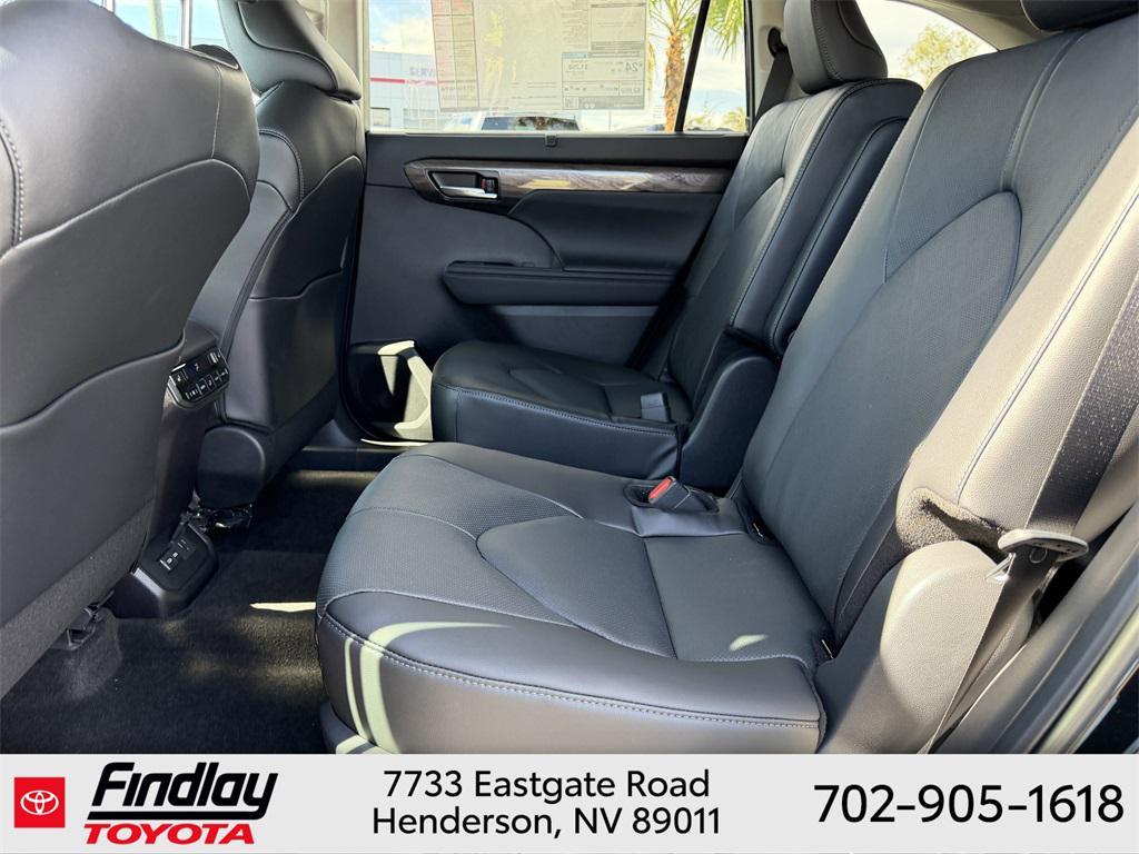 new 2026 Toyota Highlander car, priced at $58,316
