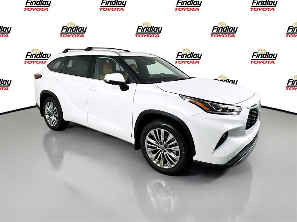 new 2025 Toyota Highlander car, priced at $58,097