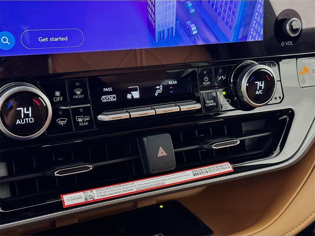 new 2025 Toyota Highlander car, priced at $58,097