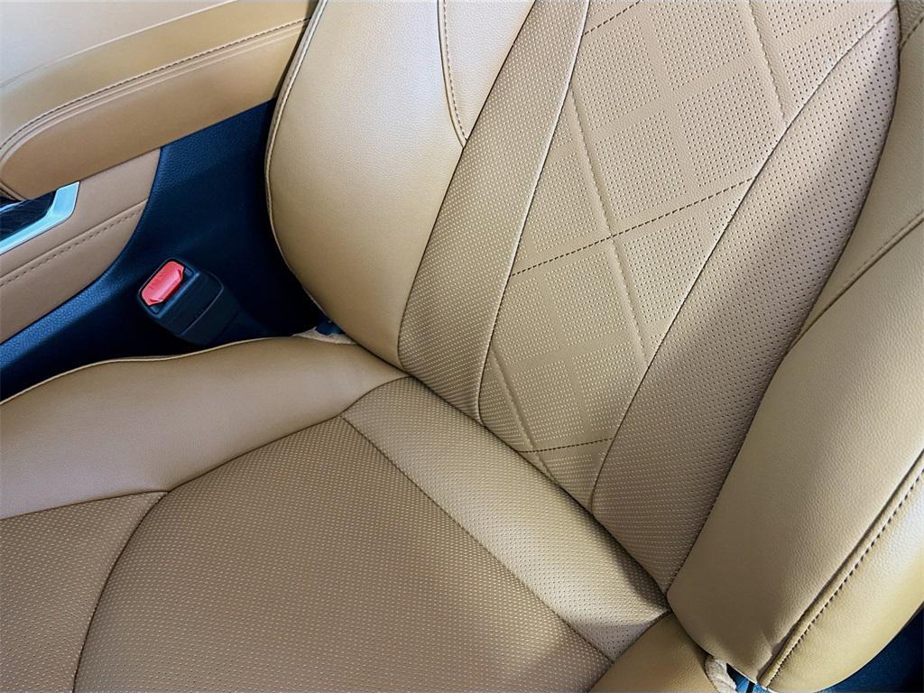 new 2025 Toyota Highlander car, priced at $58,097
