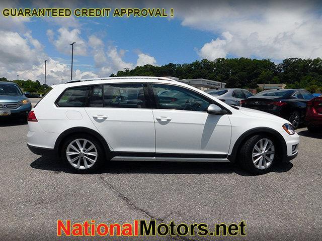 used 2017 Volkswagen Golf Alltrack car, priced at $11,995
