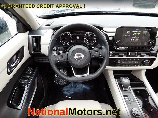 used 2023 Nissan Pathfinder car