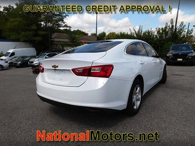 used 2018 Chevrolet Malibu car, priced at $9,895