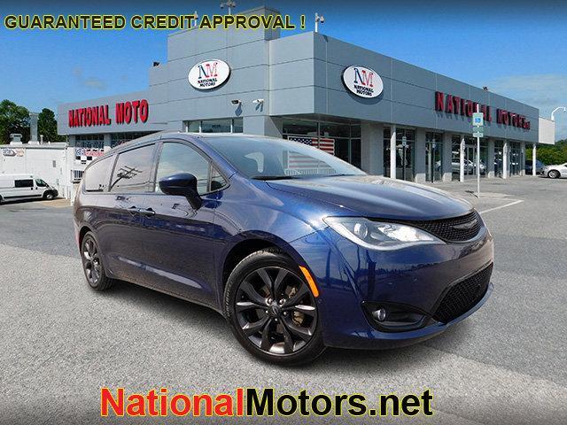 used 2019 Chrysler Pacifica car, priced at $21,895