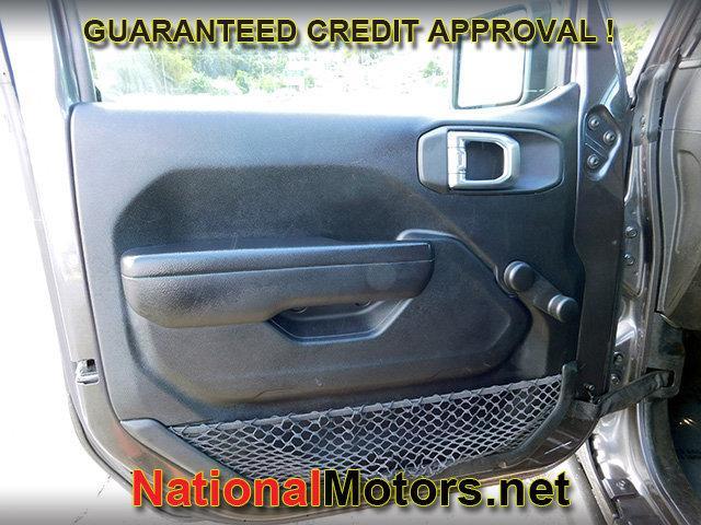 used 2021 Jeep Wrangler Unlimited car, priced at $21,895