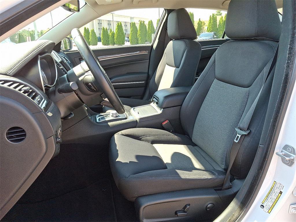 used 2022 Chrysler 300 car, priced at $26,900