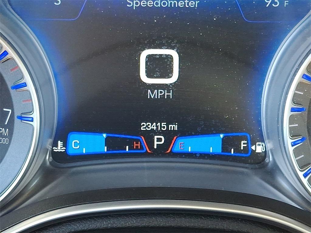 used 2022 Chrysler 300 car, priced at $26,900