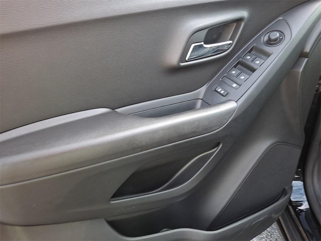 used 2019 Chevrolet Trax car, priced at $12,800