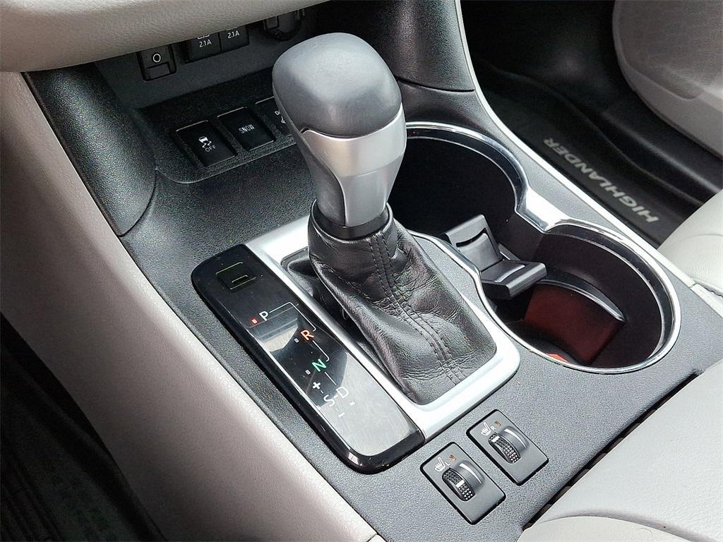 used 2018 Toyota Highlander car, priced at $24,000