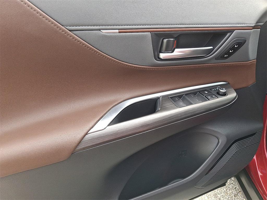 used 2021 Toyota Venza car, priced at $32,300