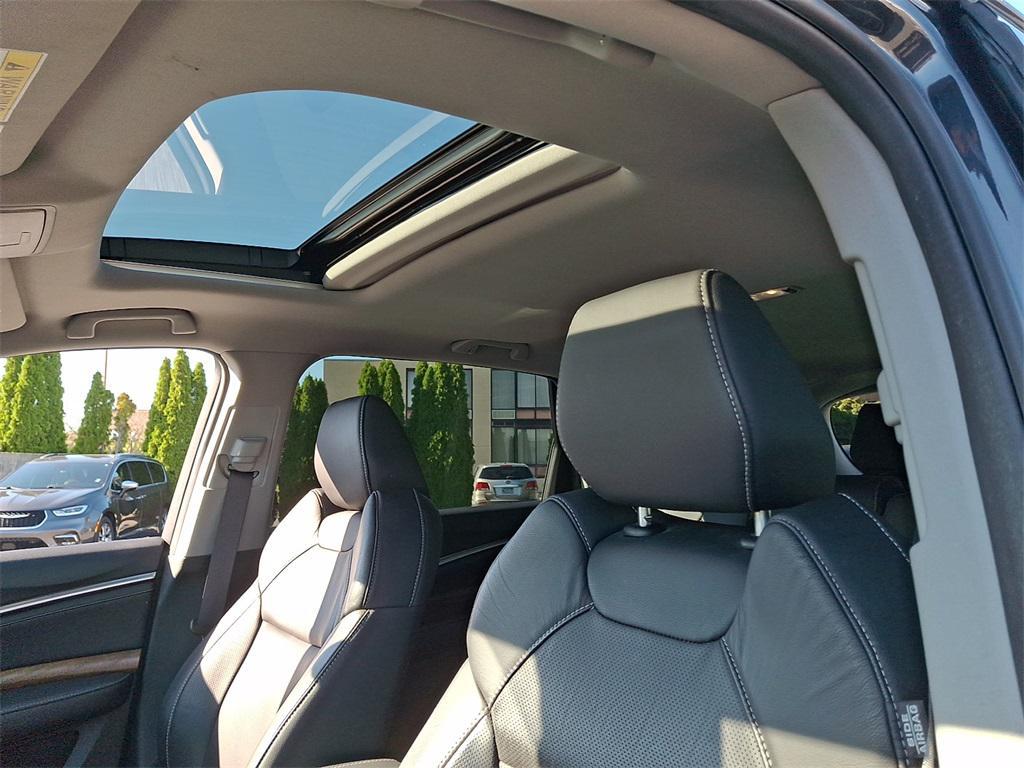 used 2020 Acura MDX car, priced at $28,300