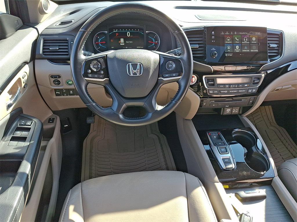 used 2019 Honda Pilot car, priced at $28,700