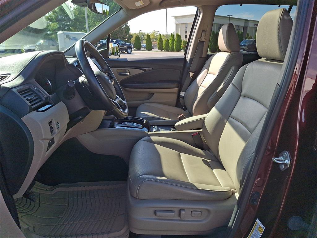 used 2019 Honda Pilot car, priced at $28,700