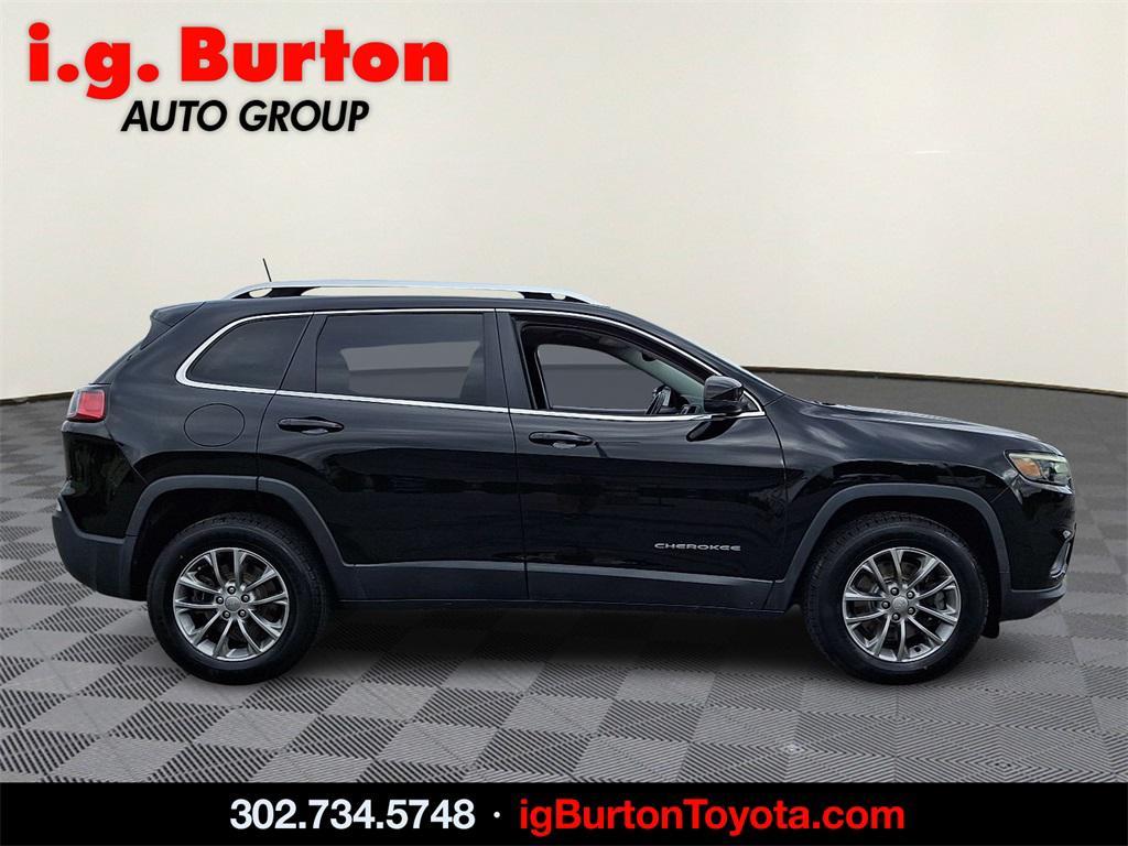 used 2020 Jeep Cherokee car, priced at $18,300