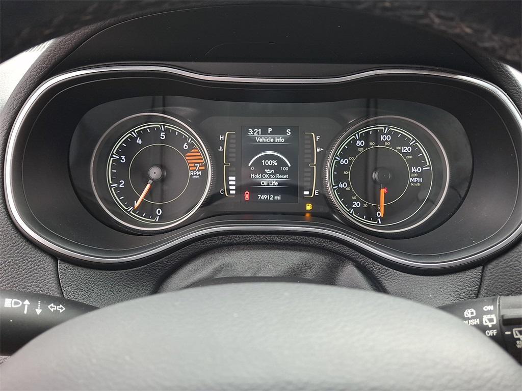 used 2020 Jeep Cherokee car, priced at $18,300