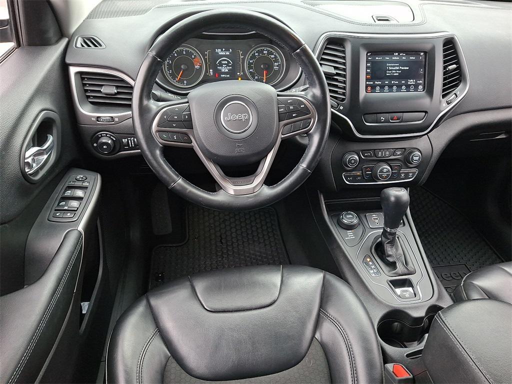 used 2020 Jeep Cherokee car, priced at $18,300