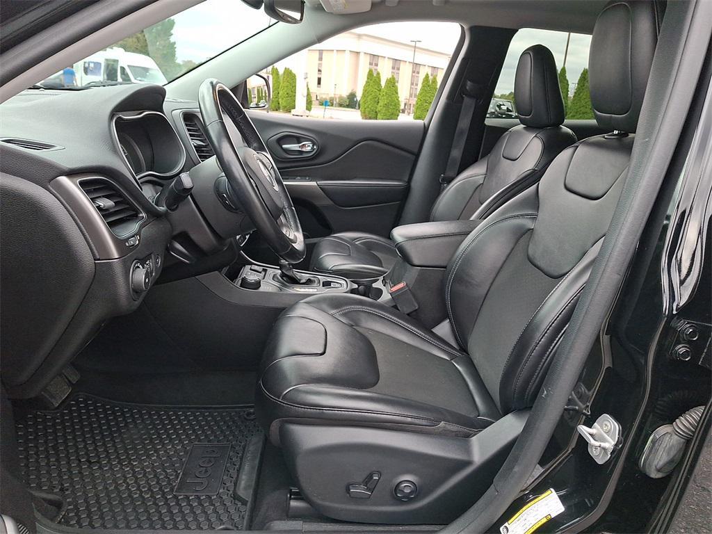 used 2020 Jeep Cherokee car, priced at $18,300