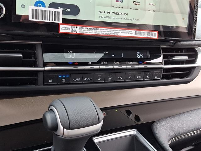 new 2025 Toyota Sienna car, priced at $60,685