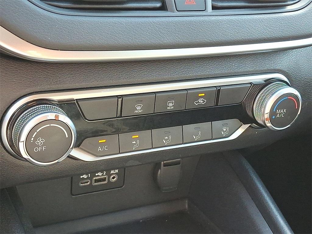 used 2019 Nissan Altima car, priced at $14,000