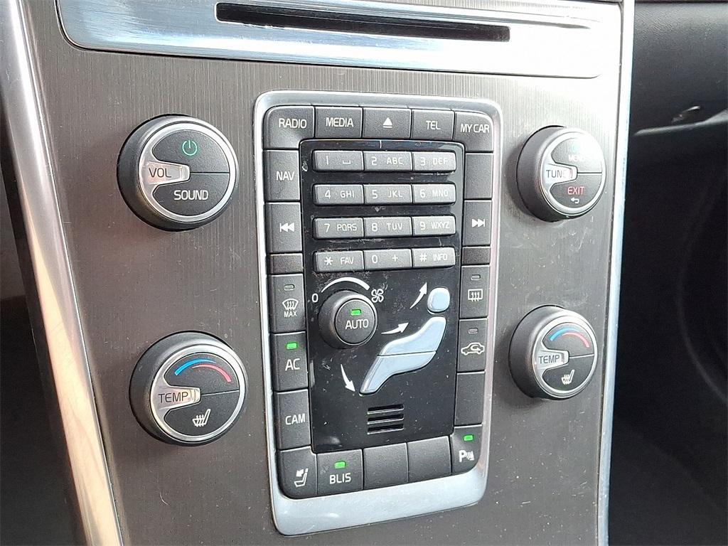 used 2015 Volvo XC60 car, priced at $11,000