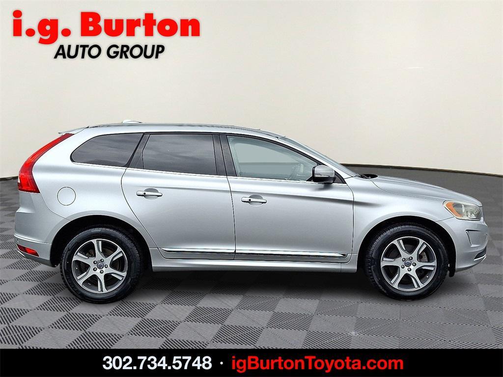 used 2015 Volvo XC60 car, priced at $11,000