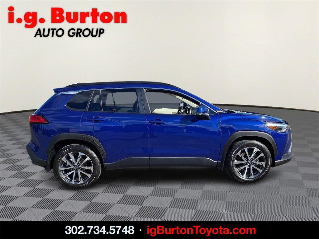 used 2024 Toyota Corolla Cross car, priced at $31,000