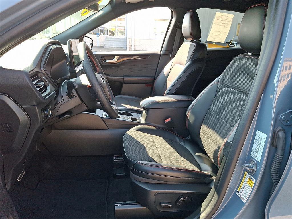 used 2024 Ford Escape car, priced at $25,500
