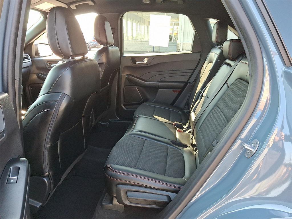 used 2024 Ford Escape car, priced at $25,500