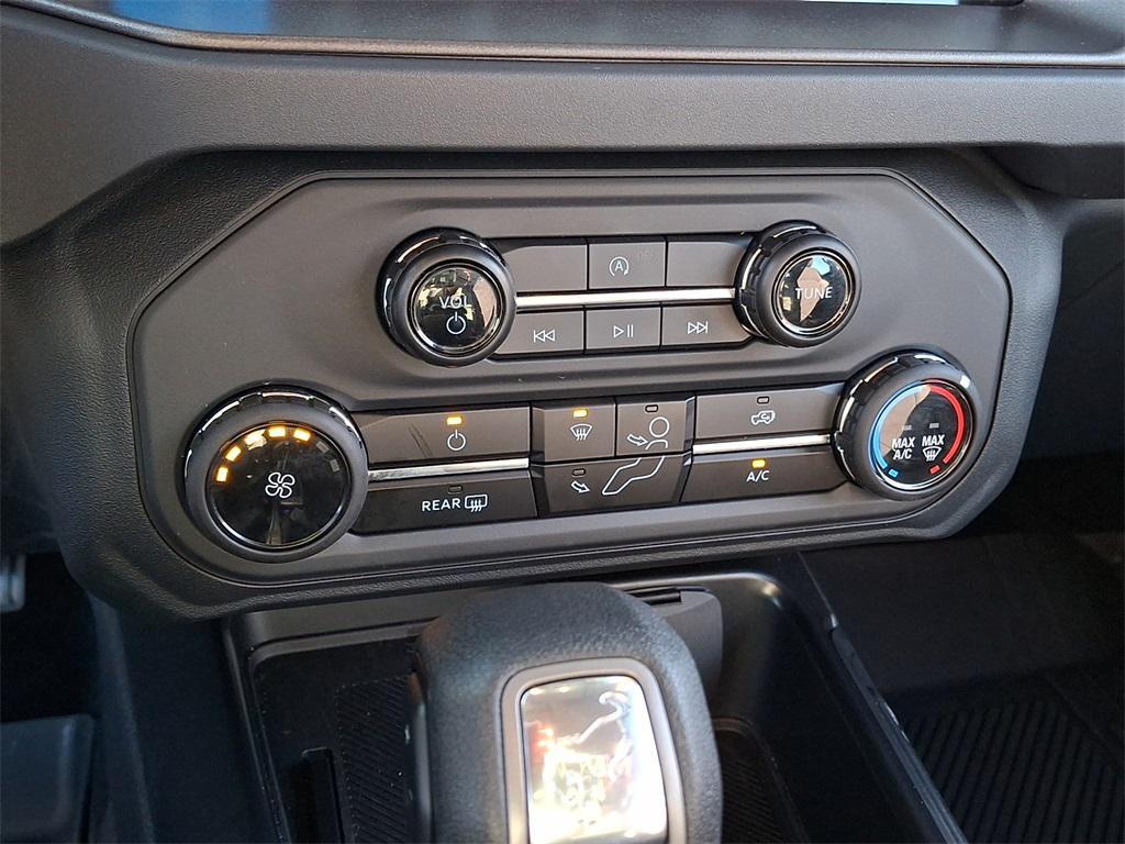 used 2025 Ford Bronco car, priced at $38,500