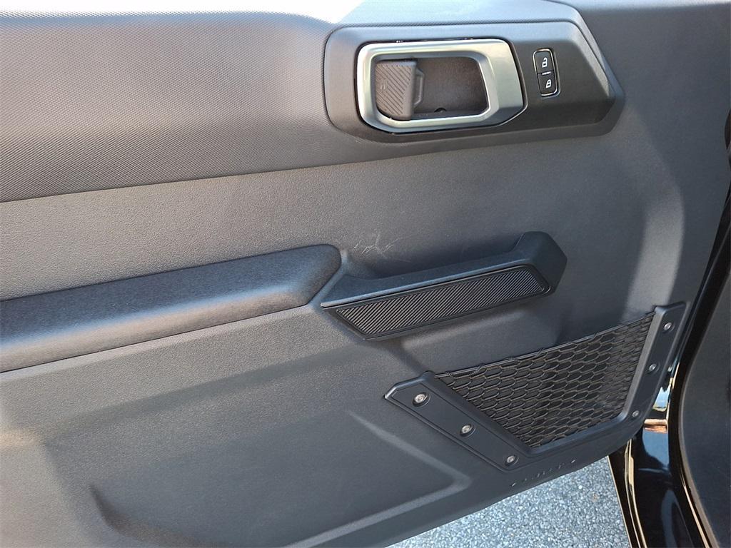 used 2025 Ford Bronco car, priced at $38,500