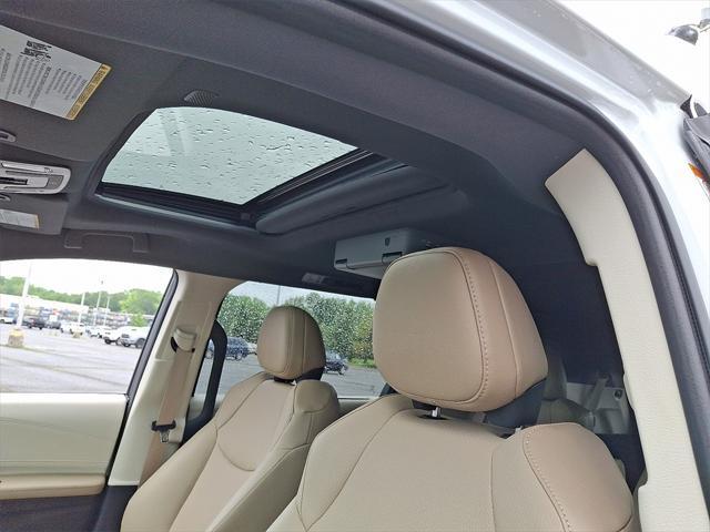 used 2023 Toyota Sienna car, priced at $48,900