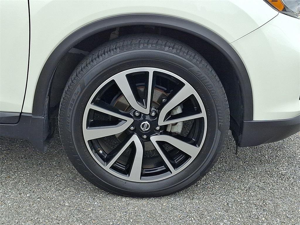 used 2020 Nissan Rogue car, priced at $21,000