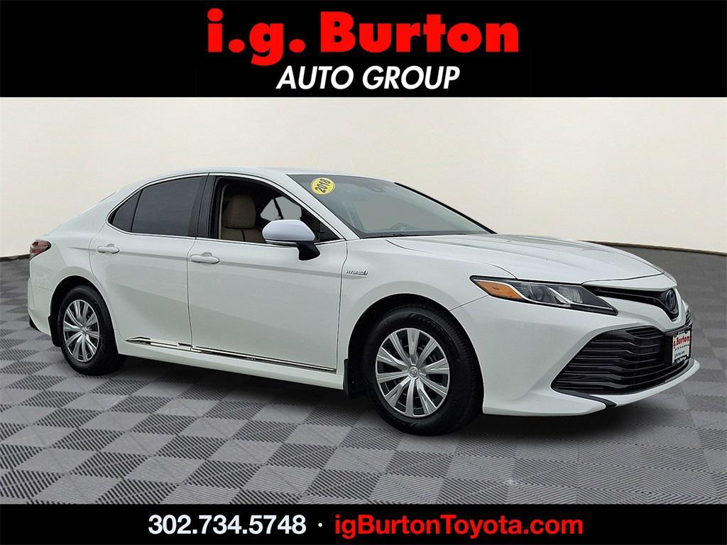 used 2018 Toyota Camry Hybrid car, priced at $18,800