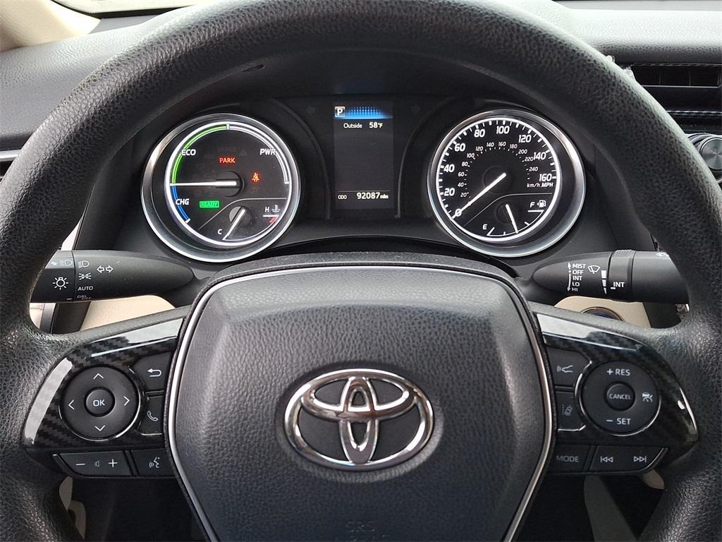 used 2018 Toyota Camry Hybrid car, priced at $18,800