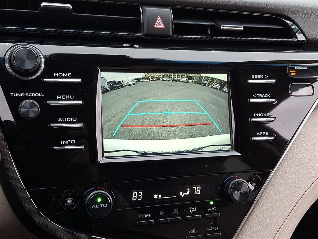 used 2018 Toyota Camry Hybrid car, priced at $18,800