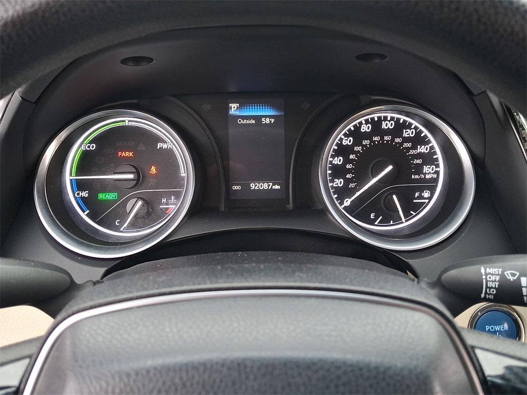 used 2018 Toyota Camry Hybrid car, priced at $18,800