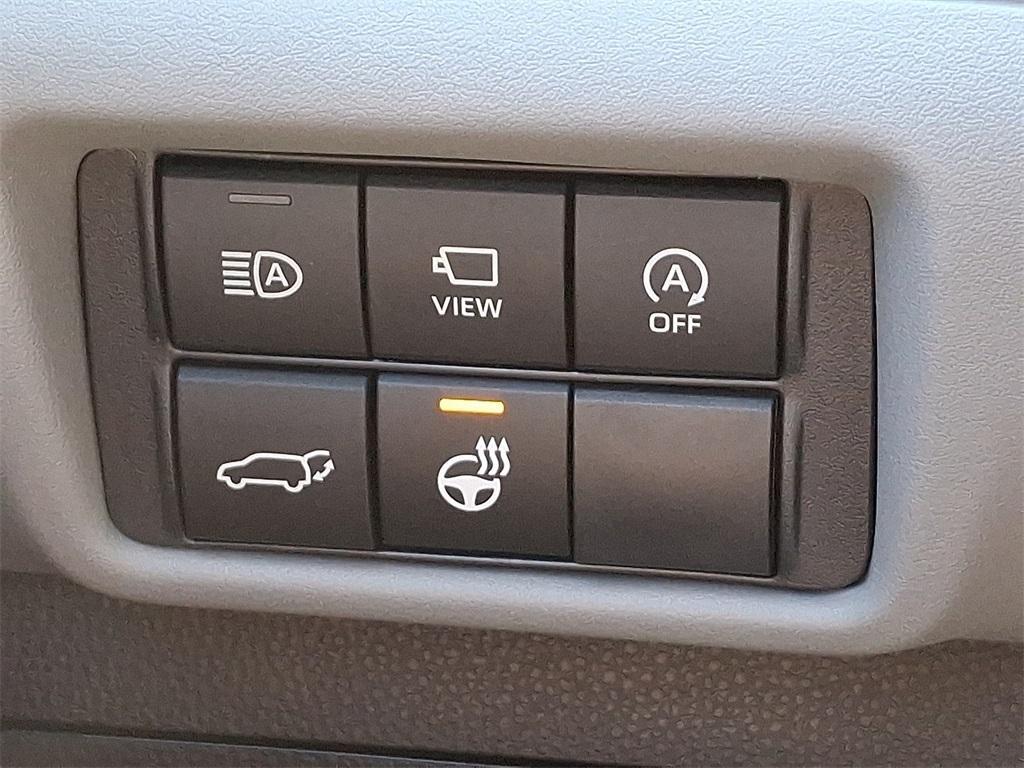 new 2025 Toyota Highlander car, priced at $52,858