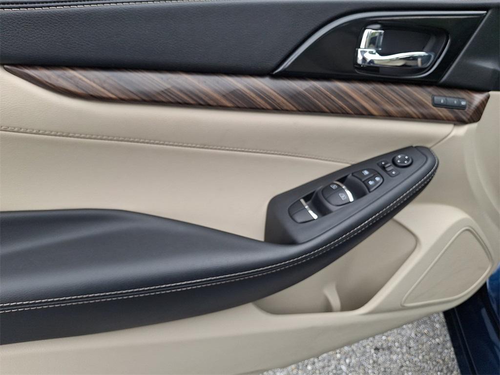 used 2018 Nissan Maxima car, priced at $22,800