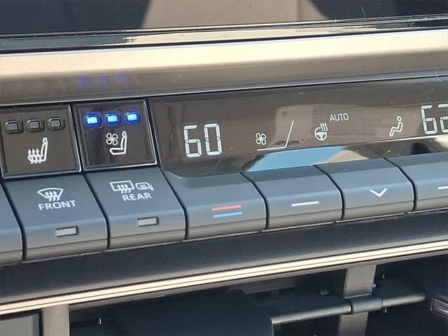 new 2025 Toyota Camry car